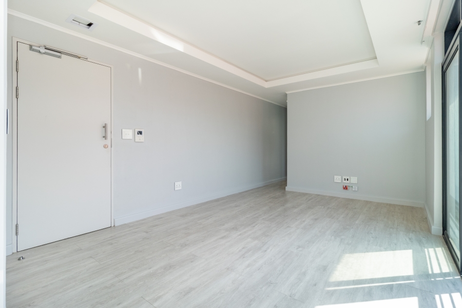 To Let 1 Bedroom Property for Rent in Sea Point Western Cape